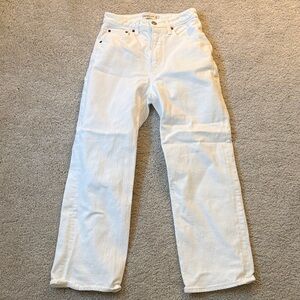 Abercrombie Curve Love 90s relaxed High Rise Jean